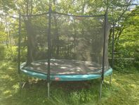 Studsmatta Berg 3,8 m – fint skick