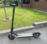 Elsparkcykel (Xiaomi essential lite)