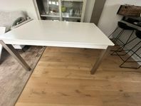 Köksbord 