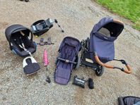Komplett barnvagn och babyskydd