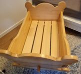 pine cradle