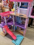 Stort BARBIE paket till salu!