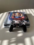 PS4 Slim i Mycket Gott Skick Med Spel & Tillbehör
