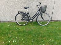 Damcykel från Monark Classic 28 tum 3 vxl Ramlås 1 Nyckel 