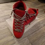 Balenciaga Arena