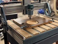 CNC Genmitsu PROVerXL Plus med Makita Router