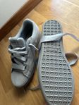 Puma Sneakers