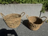 2 st krogar i olika storlekar