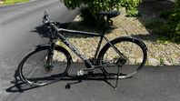 Merida hybridcykel
