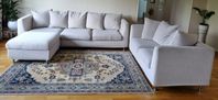 Soffgrupp: 3-sits soffa + 2 sits soffa + pall