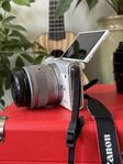 Canon EOS M100 – Full Set + Extra Battery + Portrait Lens