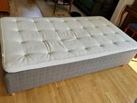 Säng 105 cm