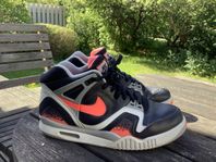 Nike Air Tech Challenge, retro, herr 43