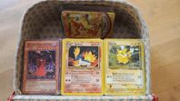 Pokémon och Yo-Gi-Oh kort 