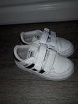 Adidas skor