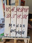 Handgjord o målad trätavla 