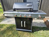 Gasolgrill bortskänkes 