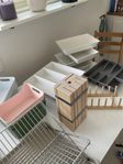 Kitchen equipment / utensils