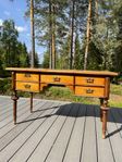 Fint gammalt skrivbord!