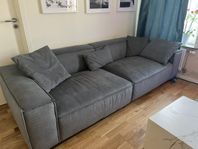 Snygg o super skön soffa 250 cm Manchester  dun .  slumpas 