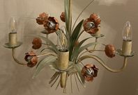 Ljuskrona med blommor och blad 1970-tal