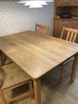 Köksbord och stolar
