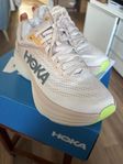 Nyskick! Hoka W BONDI 8 Cream EU38