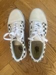 Vans, sneakers