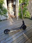 (Xiao)Mi Electric Scooter Pro 2