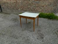 Matbord
