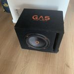 BASLÅDA MED FÖRSTÄRKARE , BASS HABIT 600 W