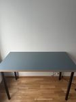 Bord och stol från ikea