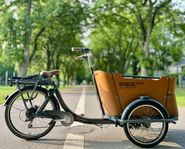 Babboe Curve E Sverige Edition eldriven lådcykel