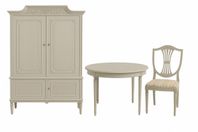 Möbelgrupp gustaviansk stil – skåp, bord & 4 stolar