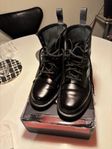 Dr martens kängor stil 38