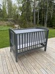 Spjälsäng Troll Lux Seal grey