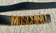 Moschino svart bälte, storlek 38