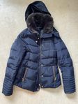 Navy short puffer jacket