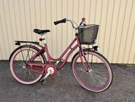 Monark Karin 26" Mörkrosa