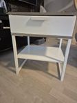 Ikea Trysil avlastning/sängbord
