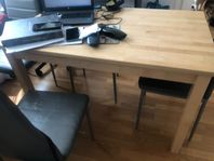 Helt TRÄ-Matbord-Mått: 120x 74x 74 cm (B x D x H)