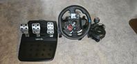 Logitech g29 ratt + pedaler + växelspak