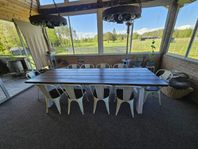 Bord + 10 st stolar