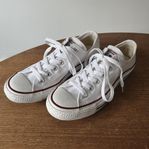 Converse vita låga oanvända
