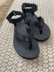 TEVA vandringssandaler stl37 OANVÄNDA