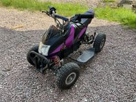 Elektrisk fyrhjuling för barn