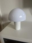 laddbar lampa från Mio