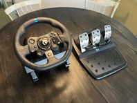 Logitech ratt med pedaler