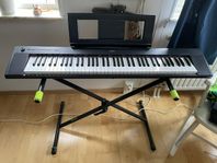 Yamaha piaggero np-32 piano