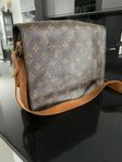 Louis Vuitton Monogram Cartouchiere MM Bag